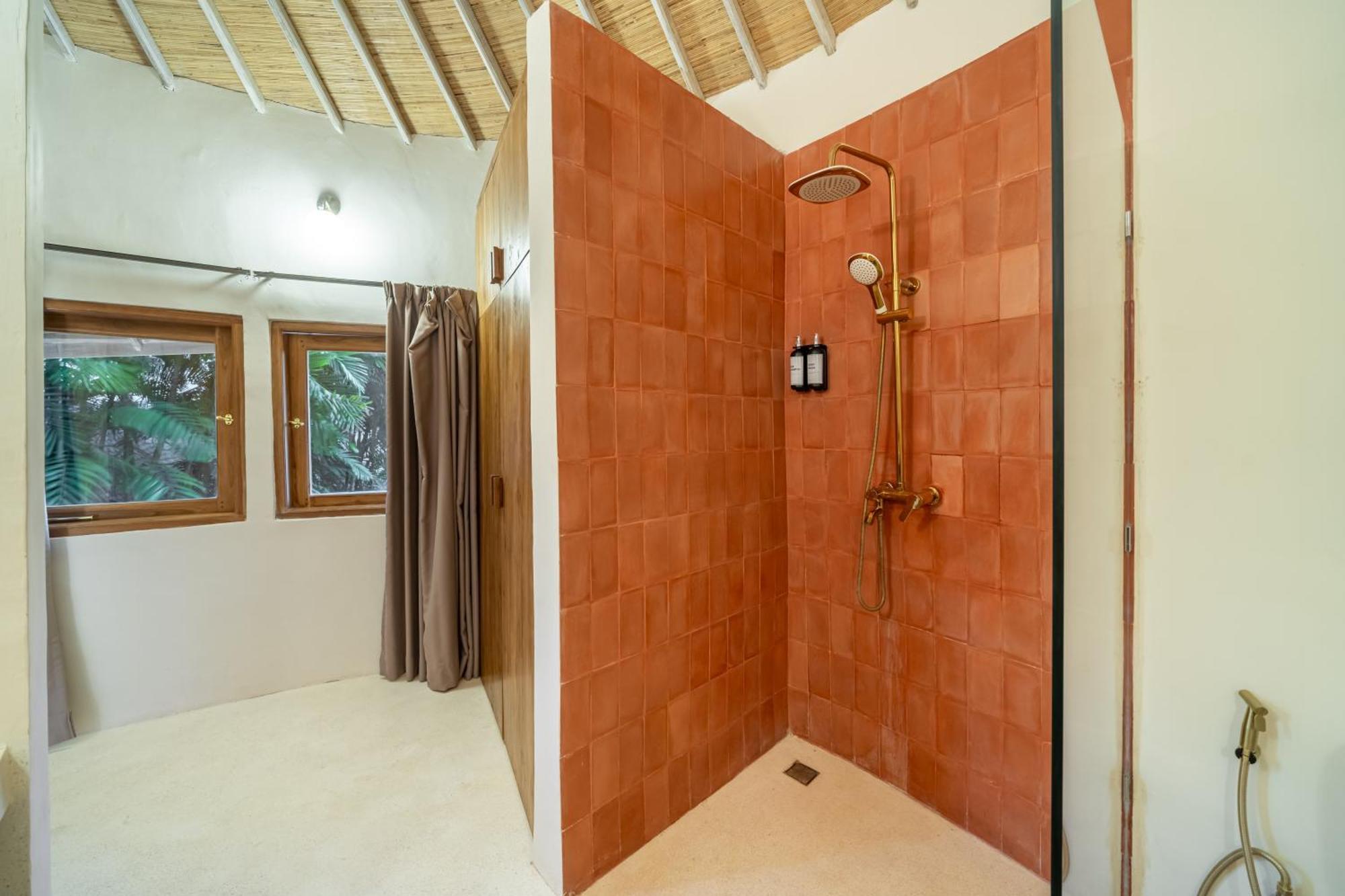 Villa Meraki 6br Tropical Paradise Seminyak (Bali)